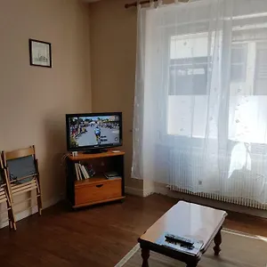 Le Petit Courcy Appartement